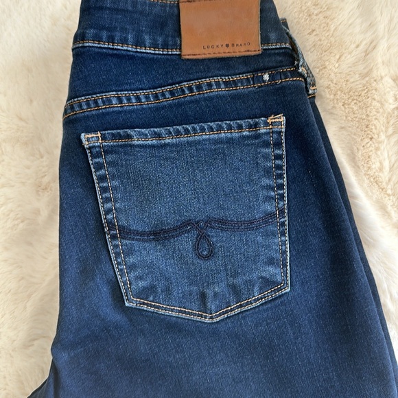 Lucky Jeans Size 4 R or 27 Lolita Skinny Dark - Picture 5 of 6